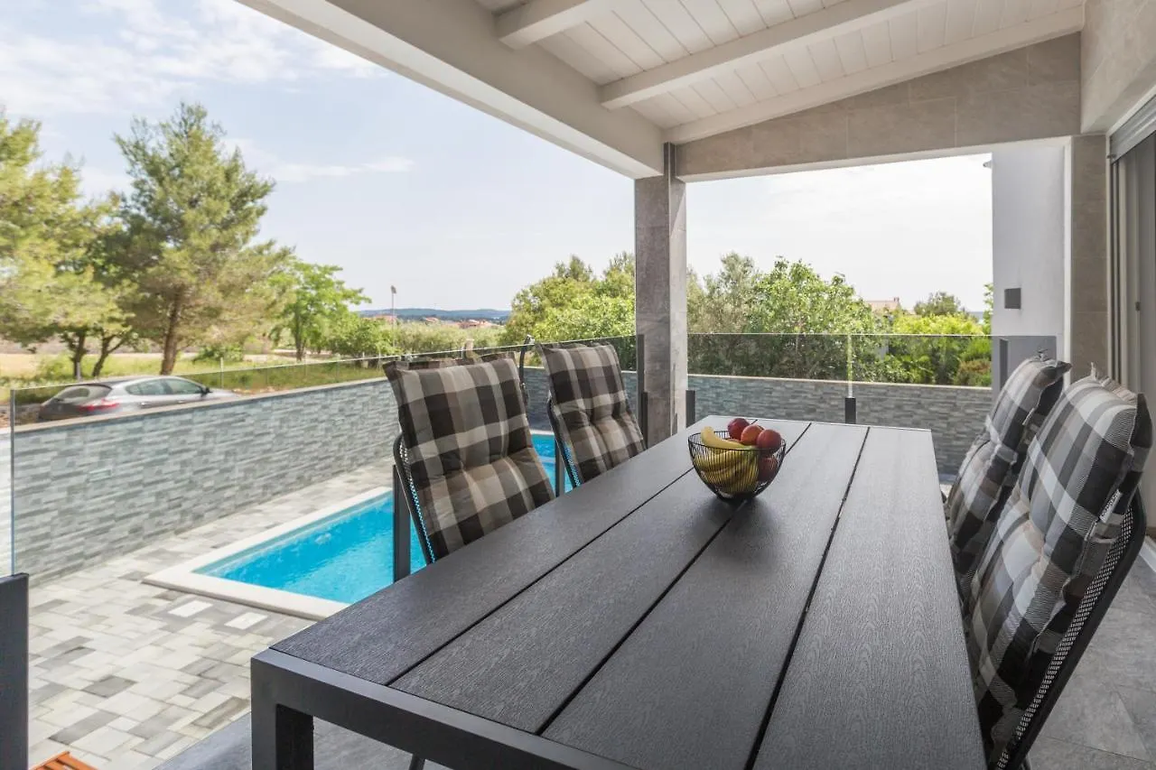 Villa Adria Fažana 0*,